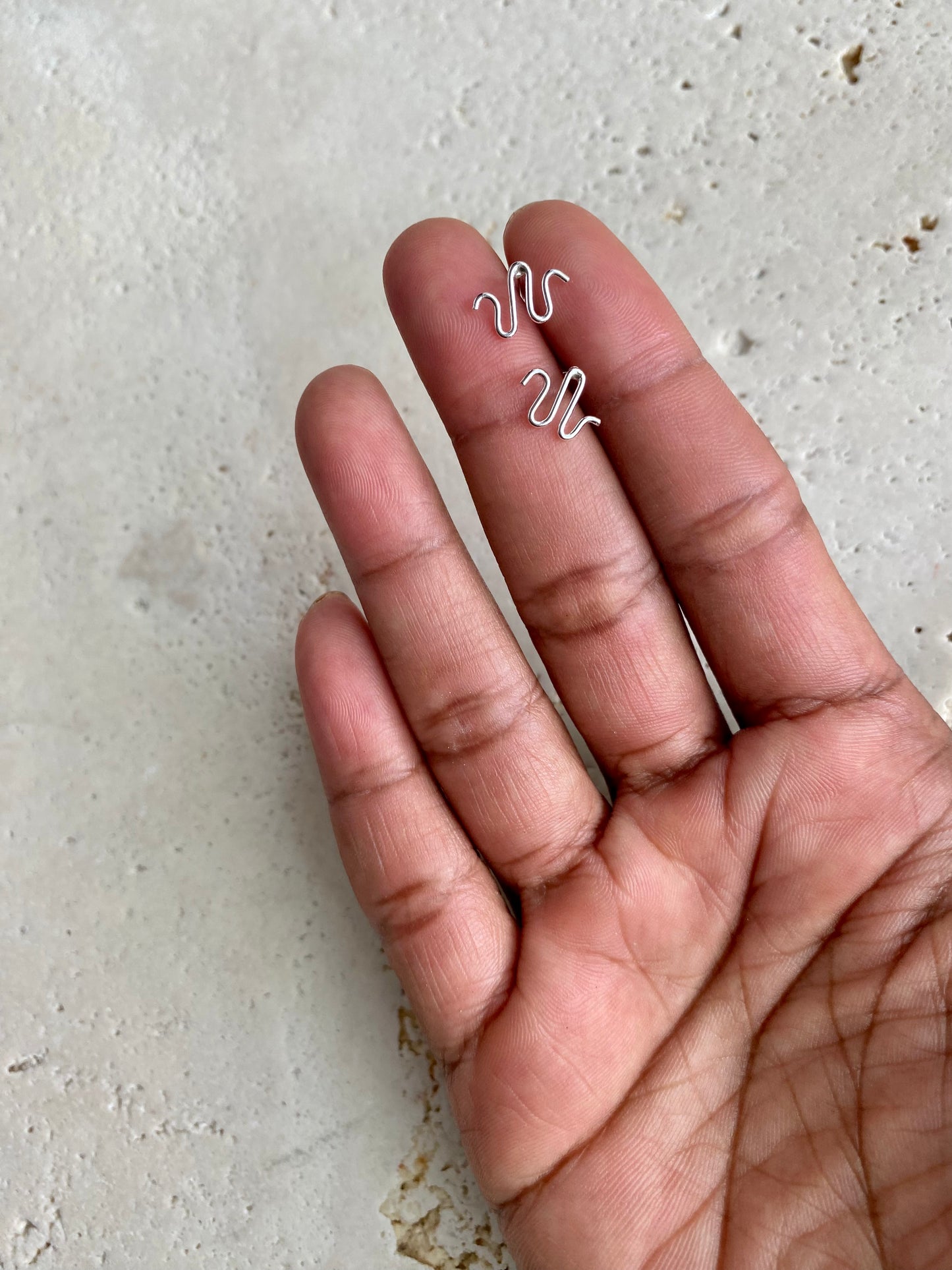 Squiggle studs