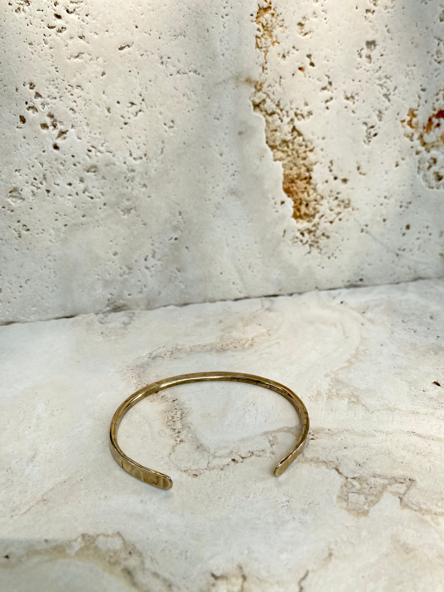 Halo Cuff